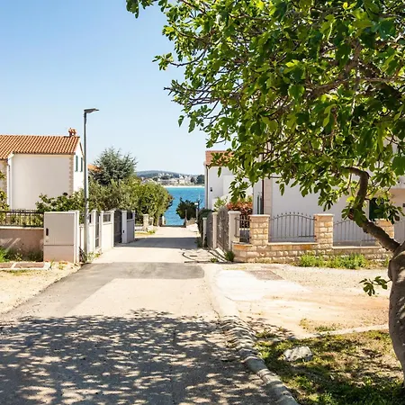 Apartment 17129b Rogoznica (Sibenik-Knin)