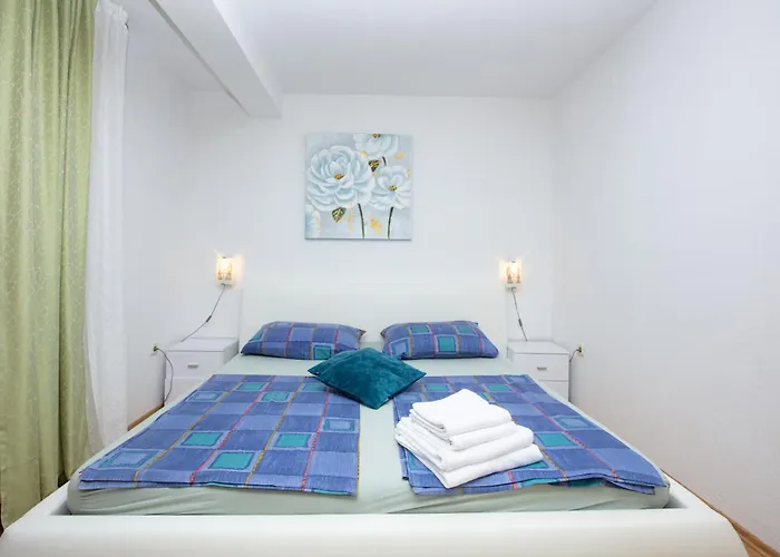 Appartement 17129b Rogoznica (Sibenik-Knin)